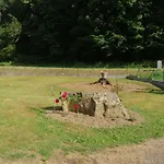 A La Joie De Vivre *