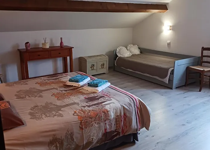 A La Joie De Vivre *