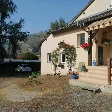 Δωμάτια σε οικογενειακή κατοικία A La Joie De Vivre Βανάτο